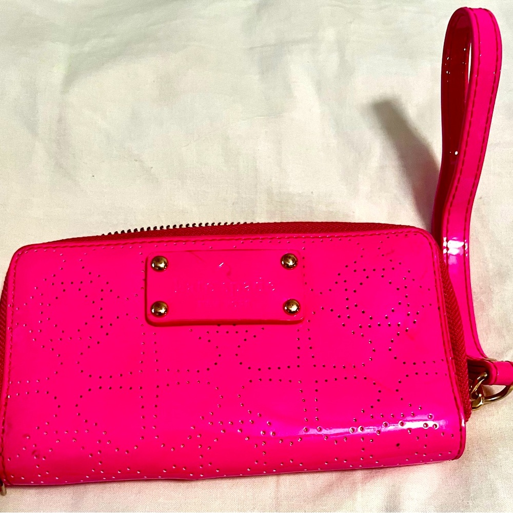 👛Kate Spade ♠️ Jazzy Metro Spade Pinksaphre Patent Laser Cut Wallet Wristlet